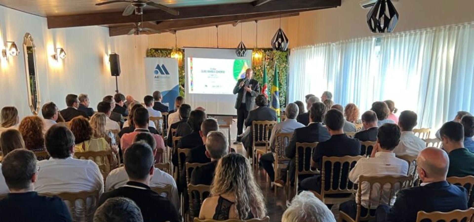 Agência Incomparáveis: FUNCEX Europa e AEMinho explicaram oportunidades de negócios entre Portugal e Brasil durante evento em Guimarães