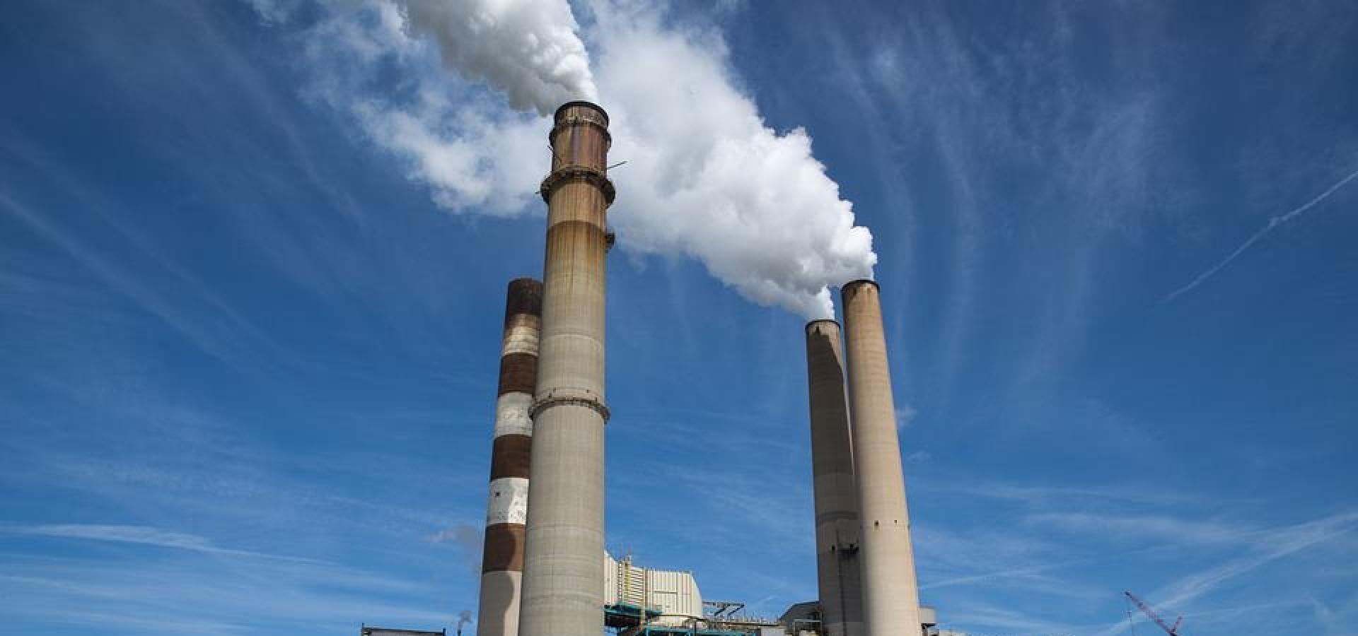 Indústrias mais afetadas pelos aumentos de gás natural podem candidatar-se a sistema de apoio